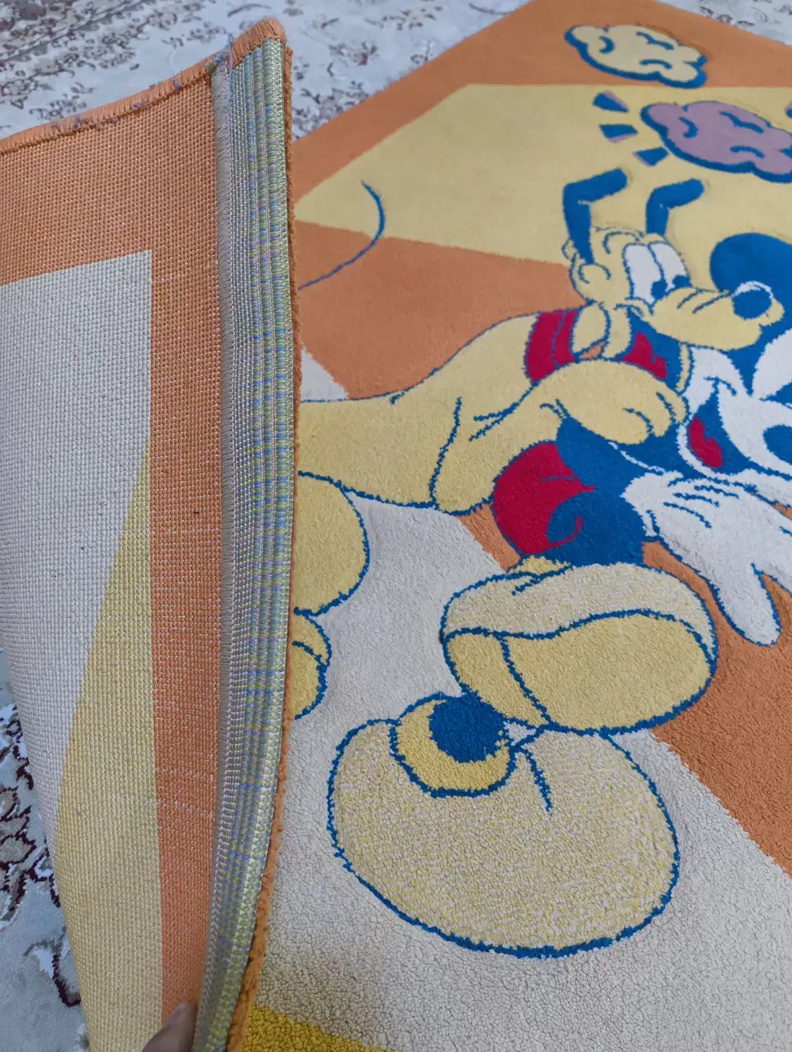 قالیچه ۱.۵ متری|فرش|کرج, ساسانی (قلمستان)|دیوار