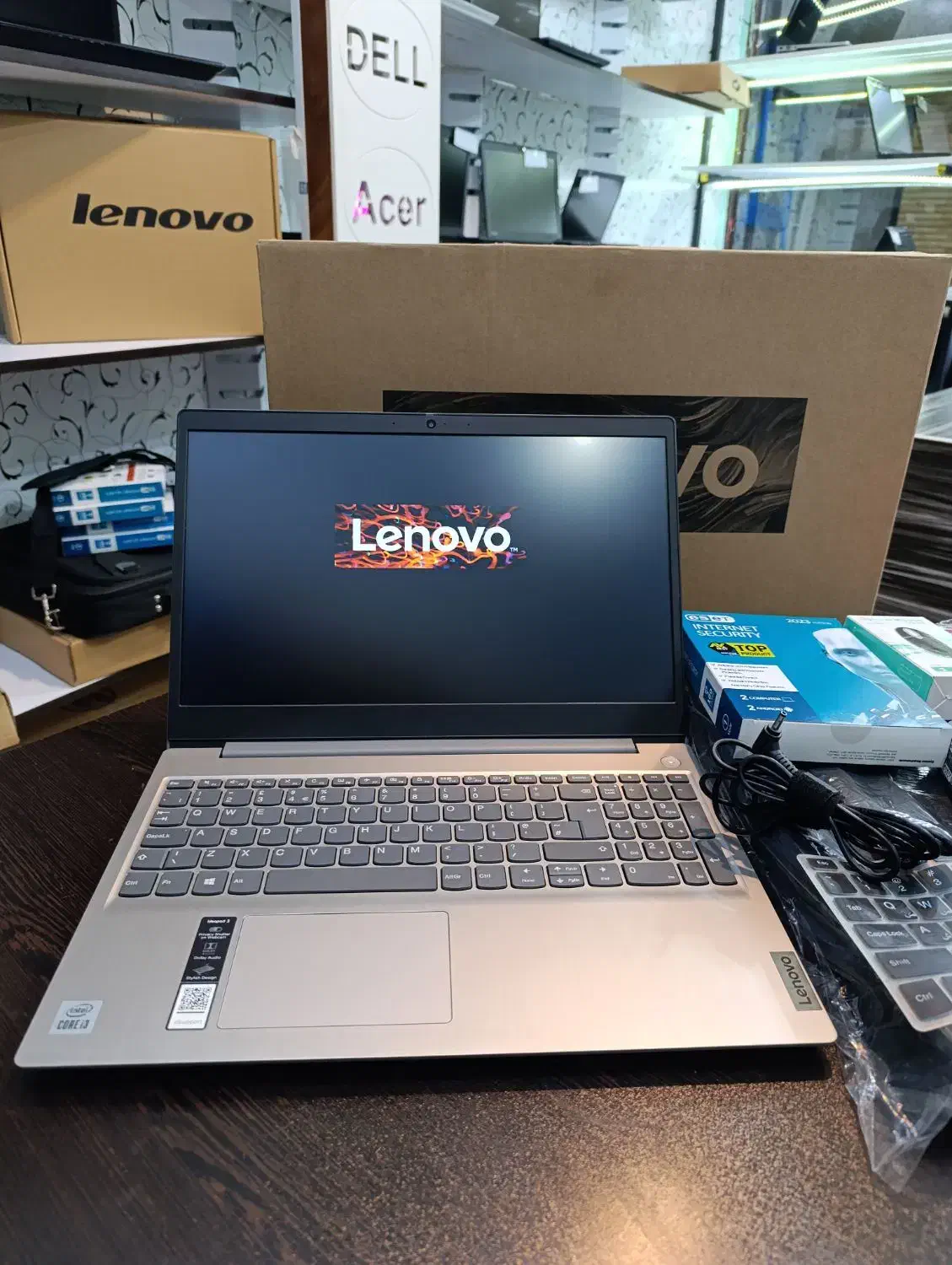 لپتاپ لنووcori5نسل10 رم8صحفه تاچ وقلم نوری|رایانه همراه|شهرکرد, |دیوار