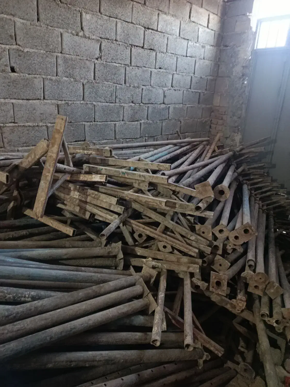 جک ورق|مصالح و تجهیزات ساختمان|زاهدان, |دیوار