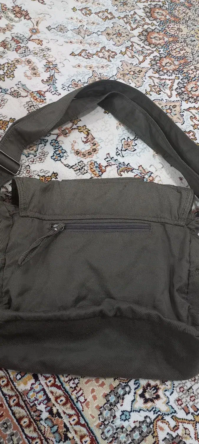 کیف دانشجویی|کیف، کفش، کمربند|گرگان, |دیوار