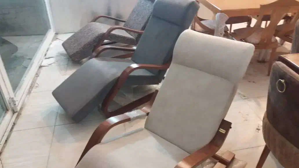 میز صندلی|صندلی و نیمکت|ارومیه, |دیوار