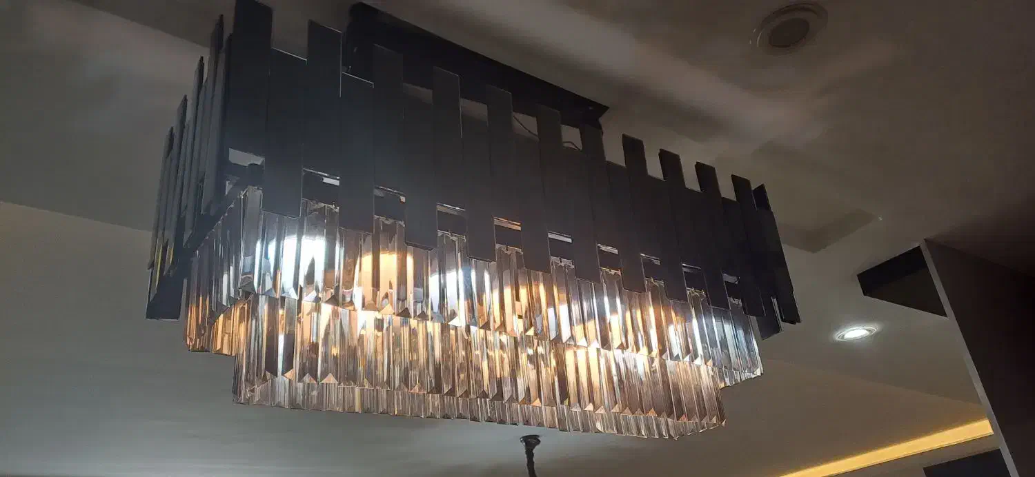 لوستر کلاسیک|لوستر و چراغ آویز|اصفهان, الهیه|دیوار