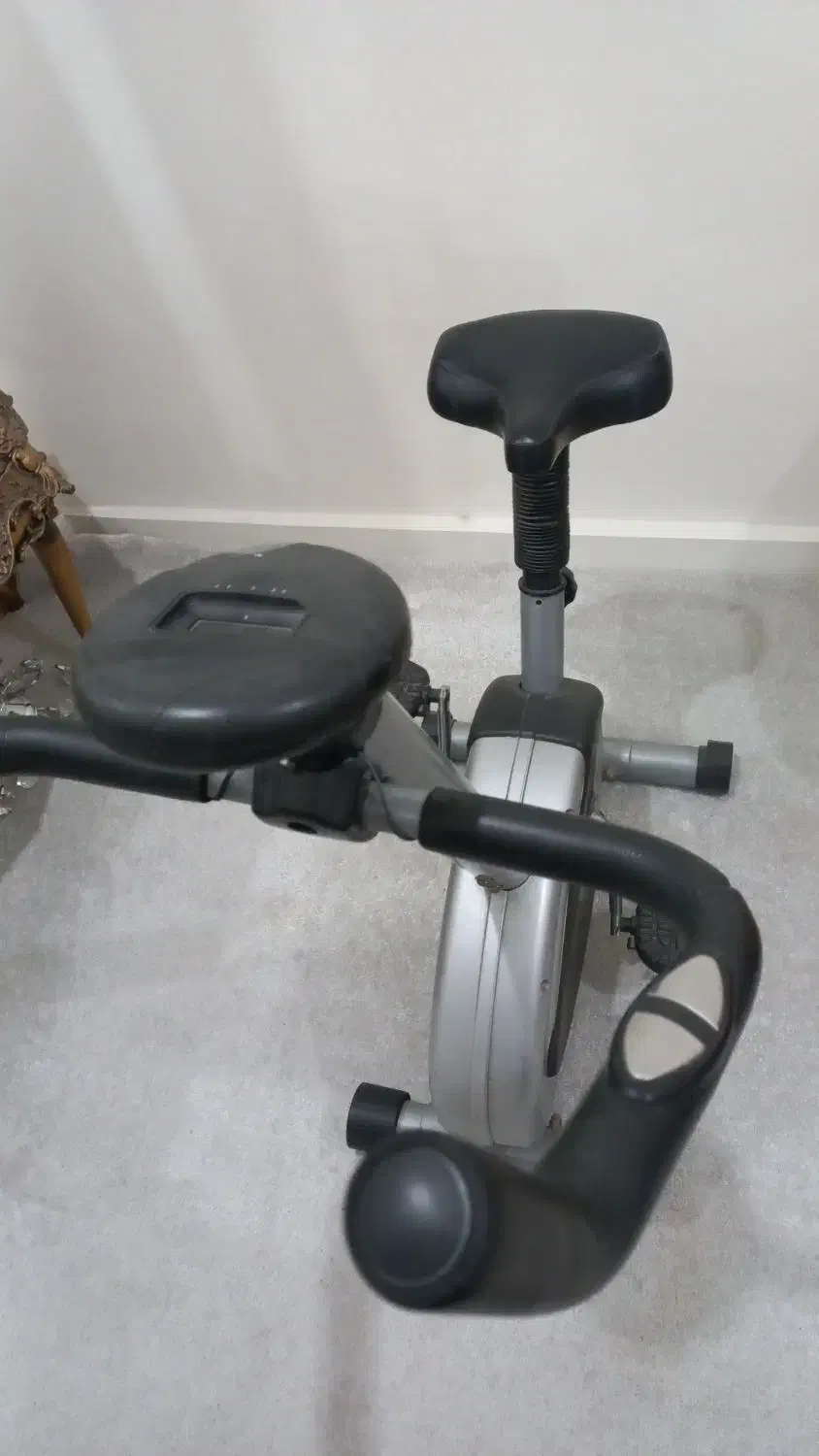 دوچرخه ثابت ورزشی|تجهیزات ورزشی|اهواز, اهواز|دیوار