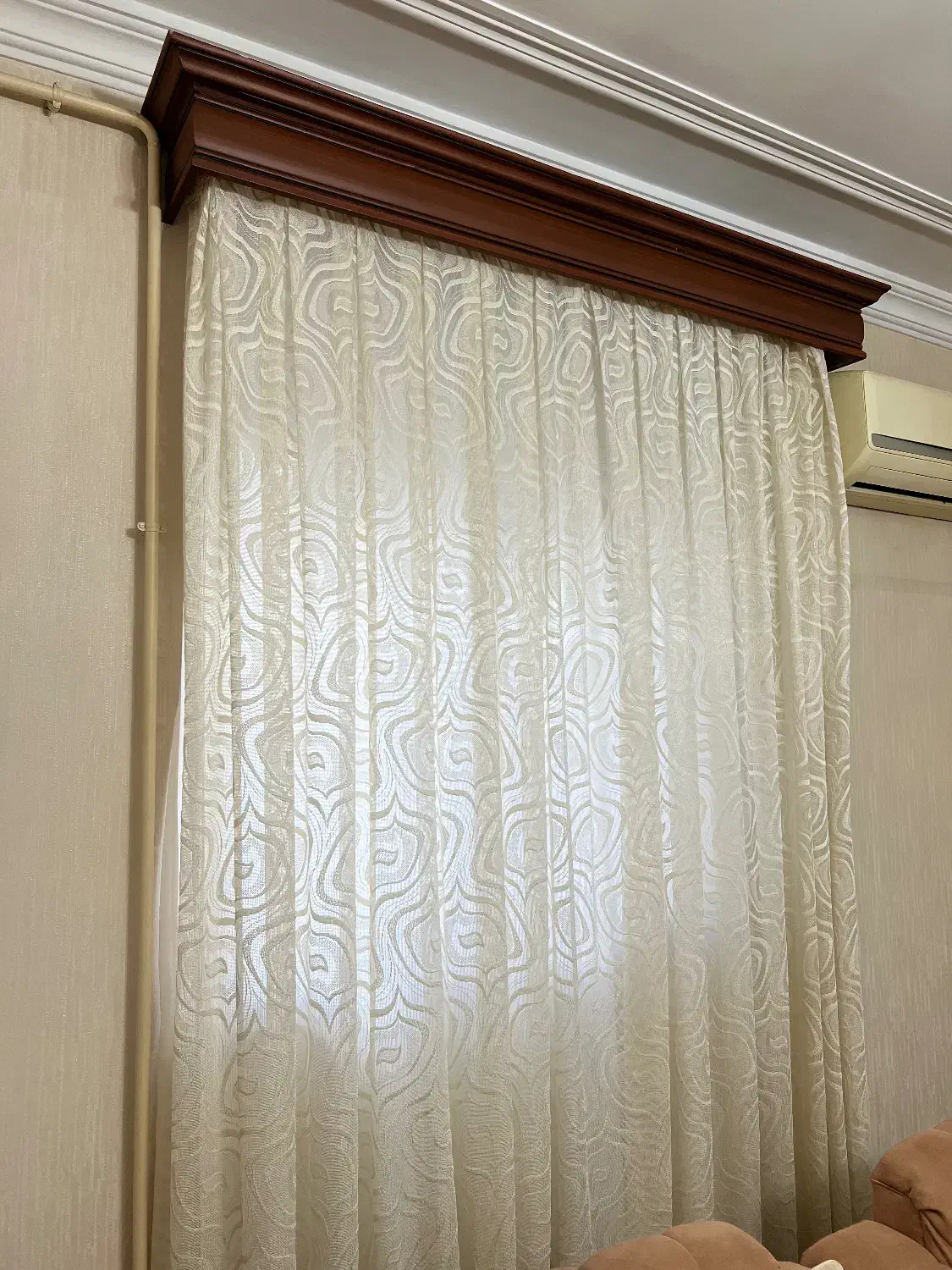 پرده|پرده، رانر، رومیزی|رشت, منظریه|دیوار