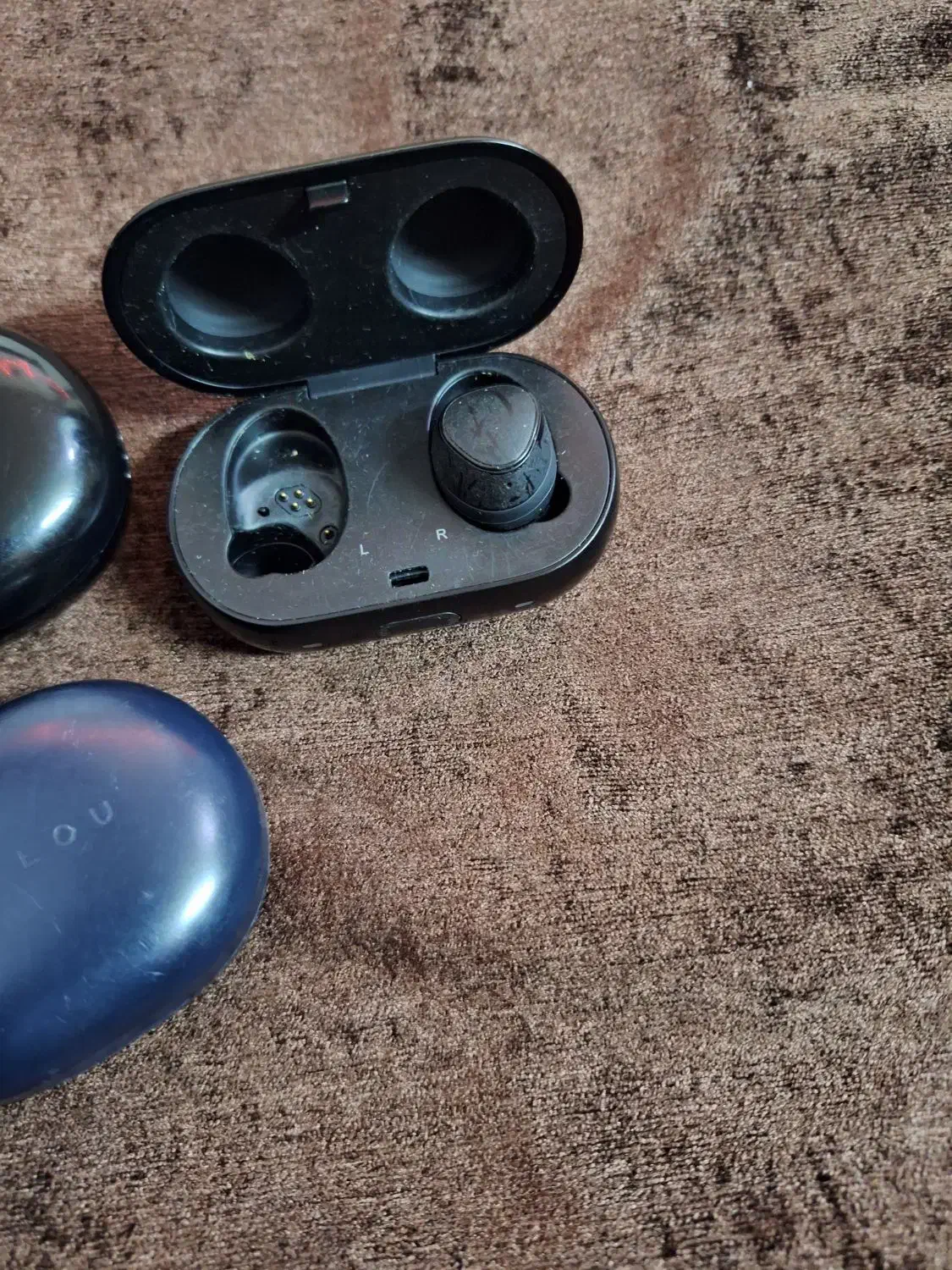 کیس شارژ هندزفری بلوتوثی QCY هایلو و سامسونگ|لوازم جانبی موبایل و تبلت|تهران, سلیمانی|دیوار