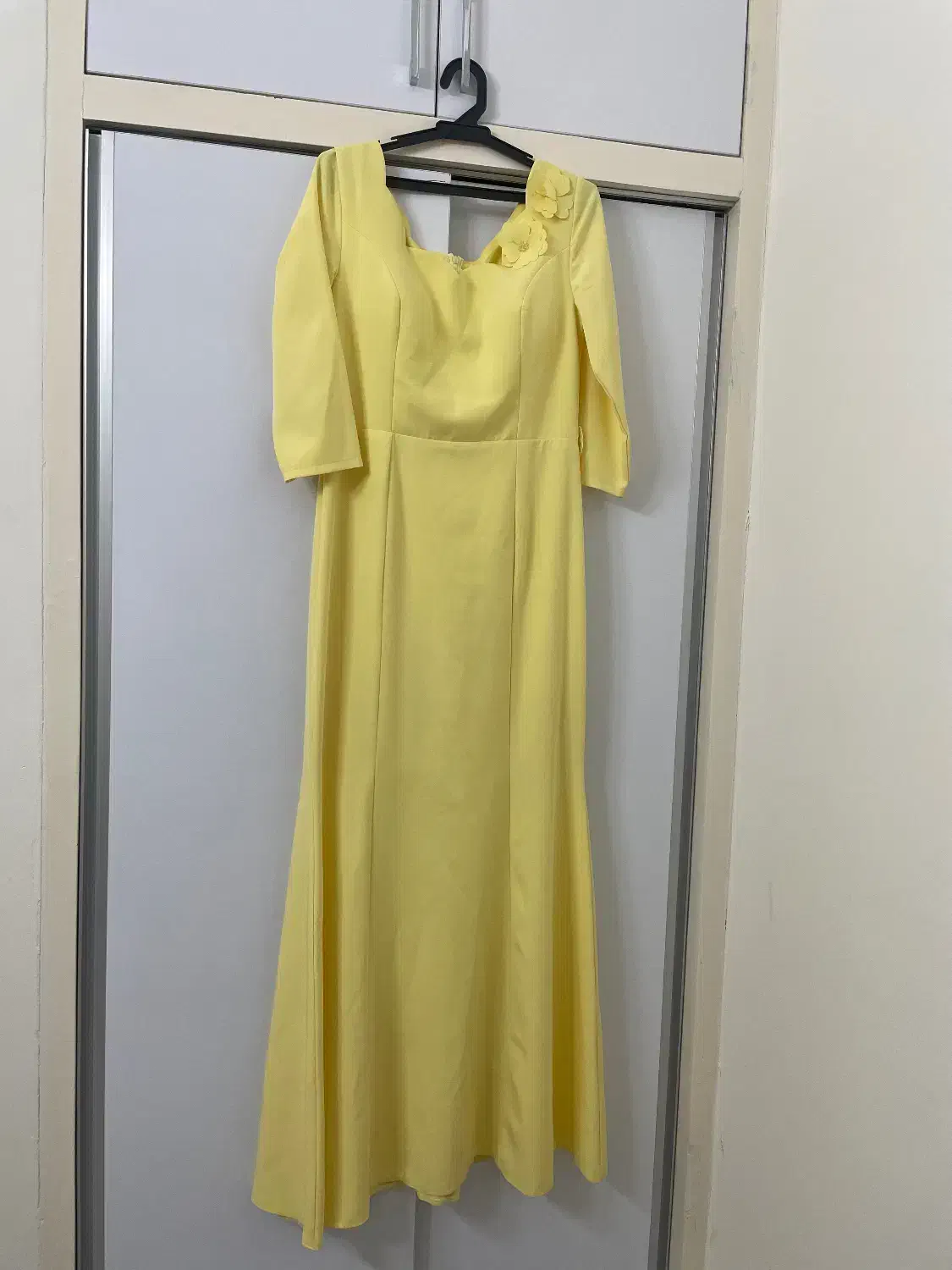 لباس مجلسی سایز ۴۴به ۴۶ام میخوره|لباس|بابل, |دیوار