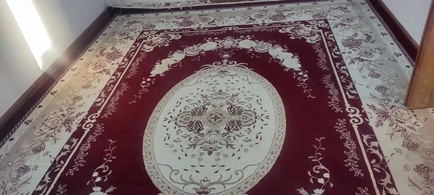 یک جفت فرش ۱۲متری کرم زرشکی شاد|فرش|صدرا-فارس, فاز ۱|دیوار