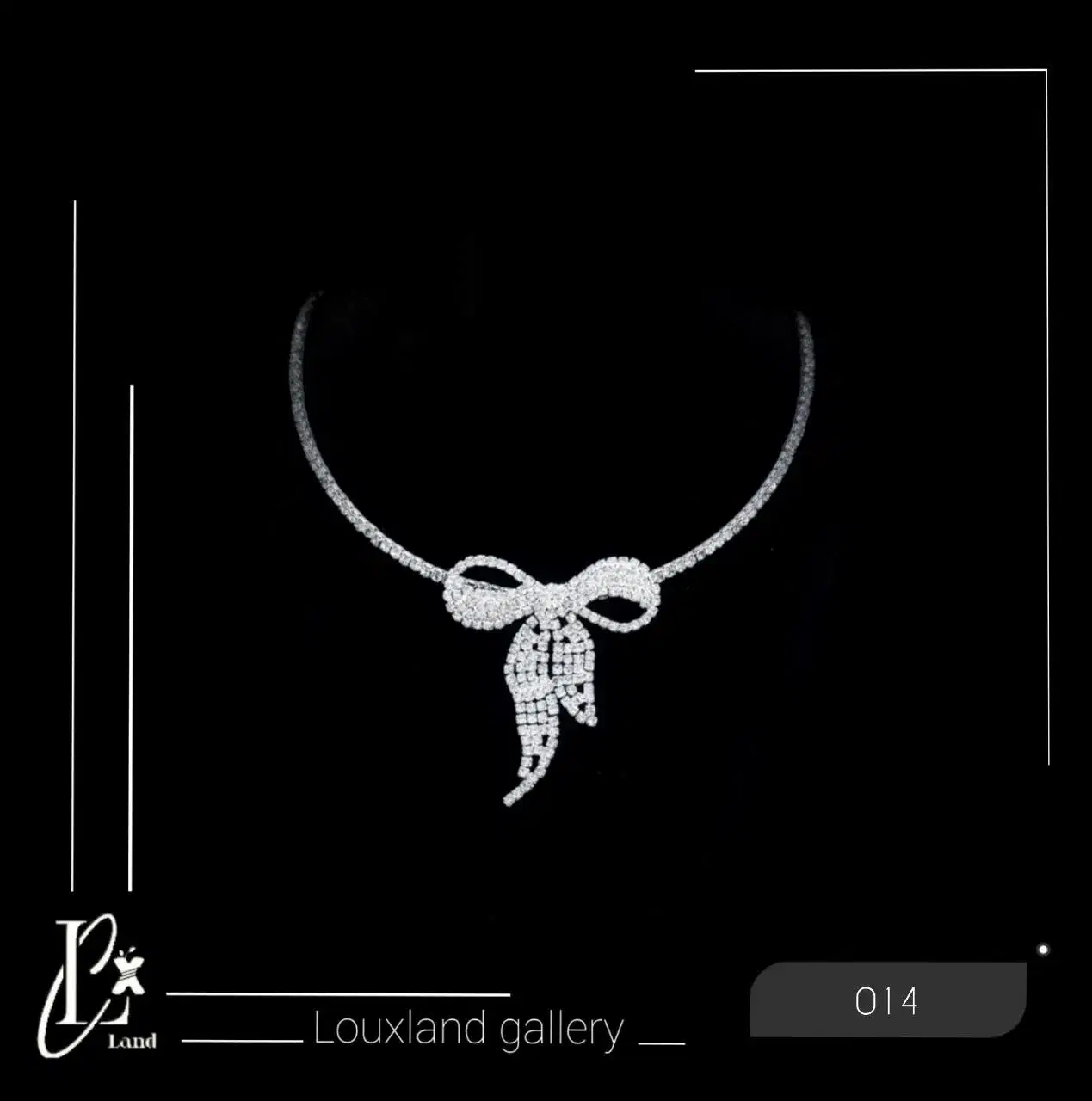 گردنبندهای نگینی و نیم‌ست‌های خاص|بدلیجات|نجف‌آباد, باغ ملی|دیوار