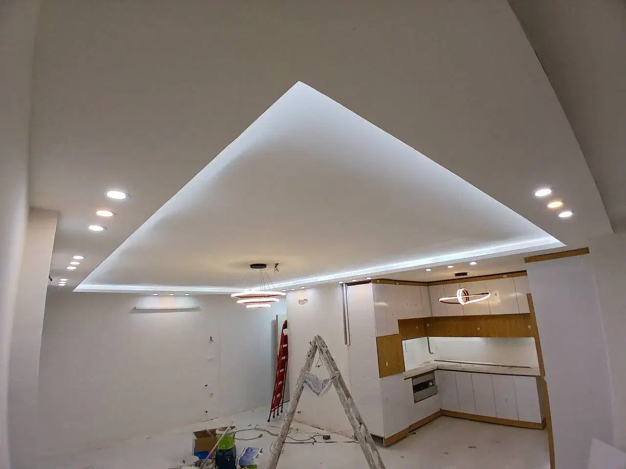 برقکار.لاین نوری.نصب دوربین.نصب لوستر.تعمیر آیفون|خدمات پیشه و مهارت|گلبهار, شهر جدید گلبهار|دیوار