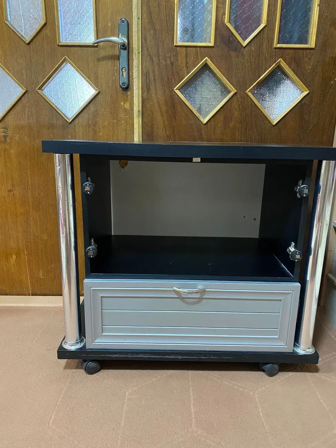 میز|میز تلویزیون|گناباد, |دیوار