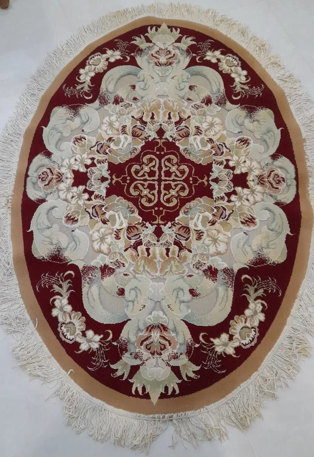 قالیچه بیضی|فرش|مشهد, نیروی هوایی|دیوار