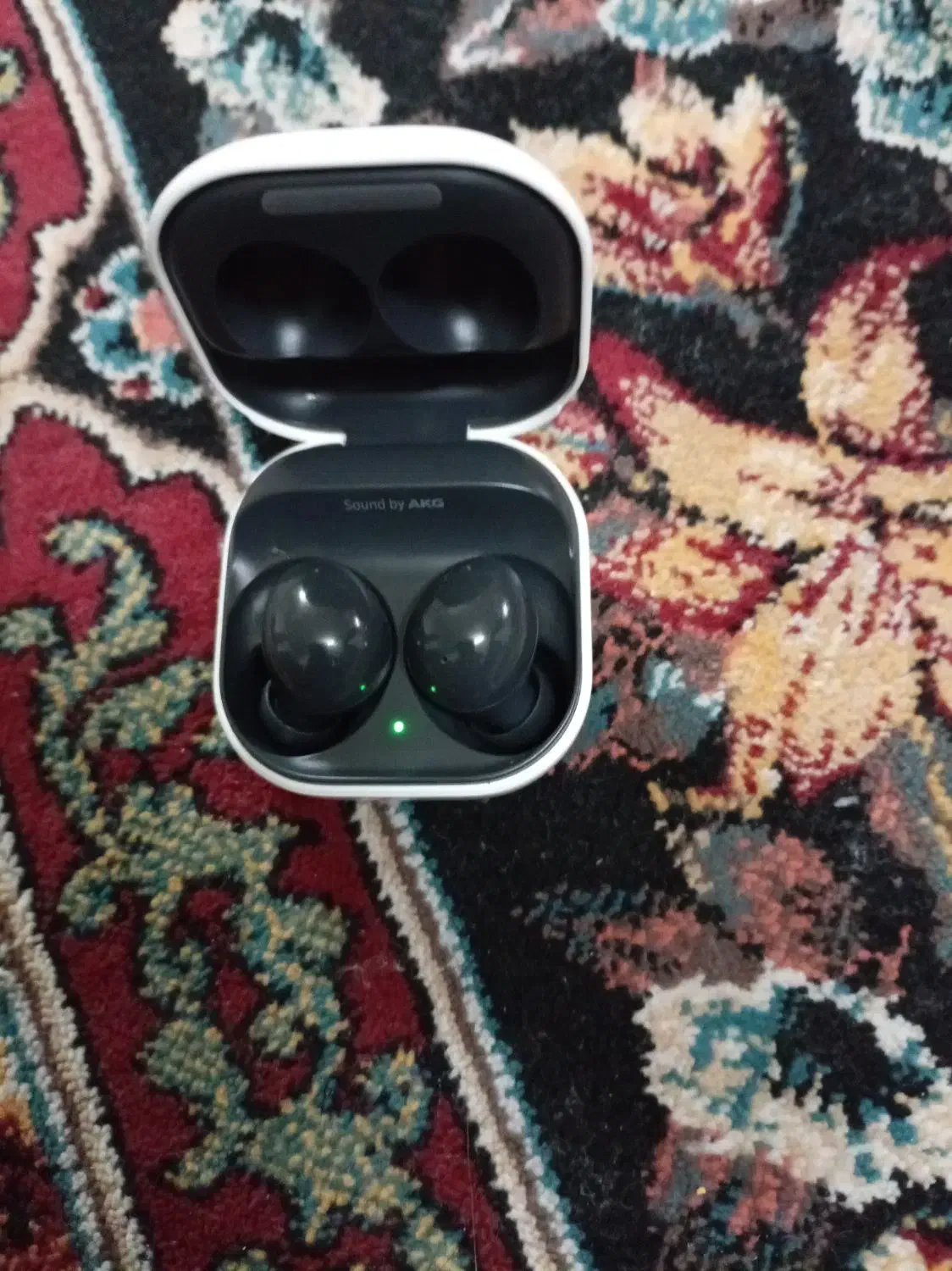 ایرپاد گلکسی بادز|لوازم جانبی موبایل و تبلت|نجف‌آباد, یزدانشهر|دیوار