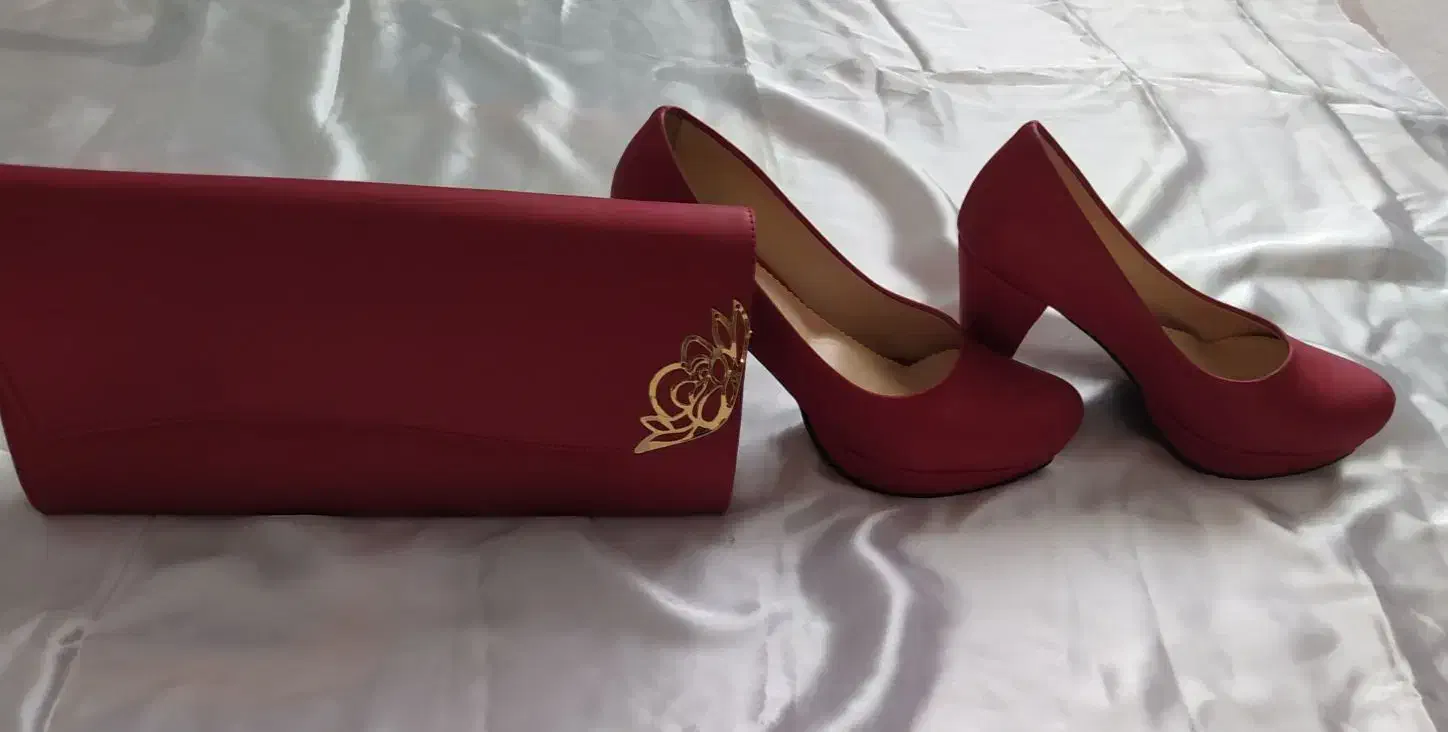 کیف و کفش ست مجلسی|کیف، کفش، کمربند|بروجرد, |دیوار