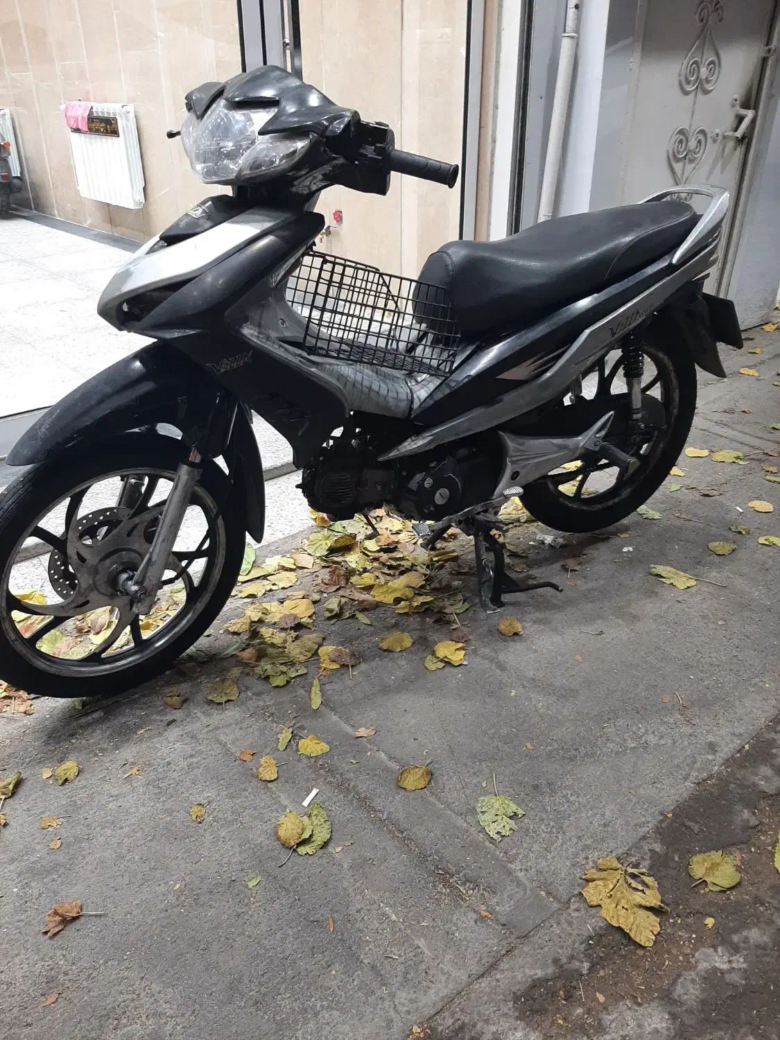 موتور طرح ویو مدل ۹۳ سند بنام پلاک ملی|موتورسیکلت|تهران, کیانشهر|دیوار