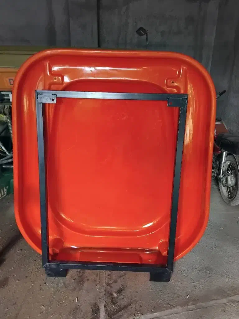 سایبان تراکتور نو|ماشینآلات صنعتی|ترکمانچای, |دیوار