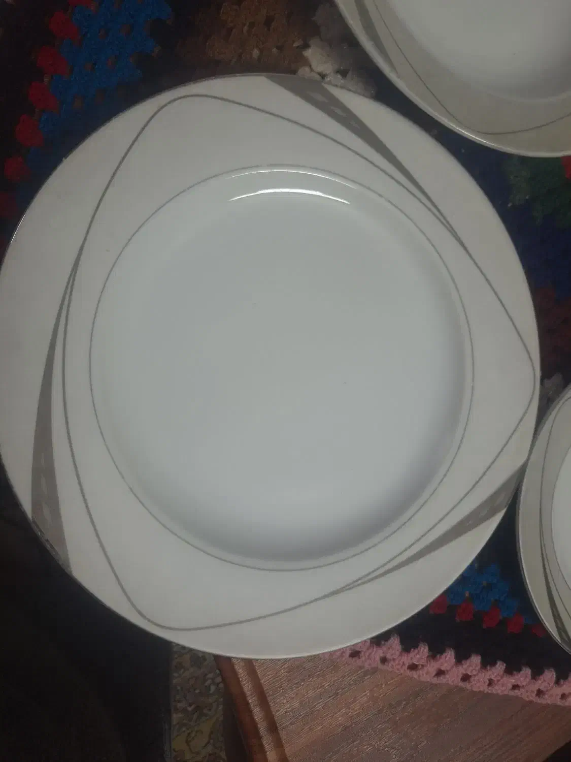 بشقاب وخورش خوری مارک تندیس|حراج|شیراز, اصلاح‌نژاد|دیوار