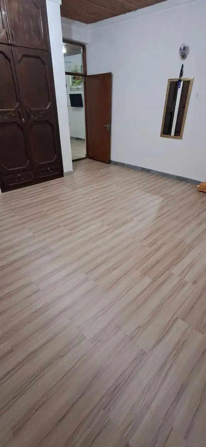 فروش انواع پارکت وکفپوش دررشت قیمت مناسب نصب حرفه|خدمات پیشه و مهارت|رشت, پیرسرا|دیوار