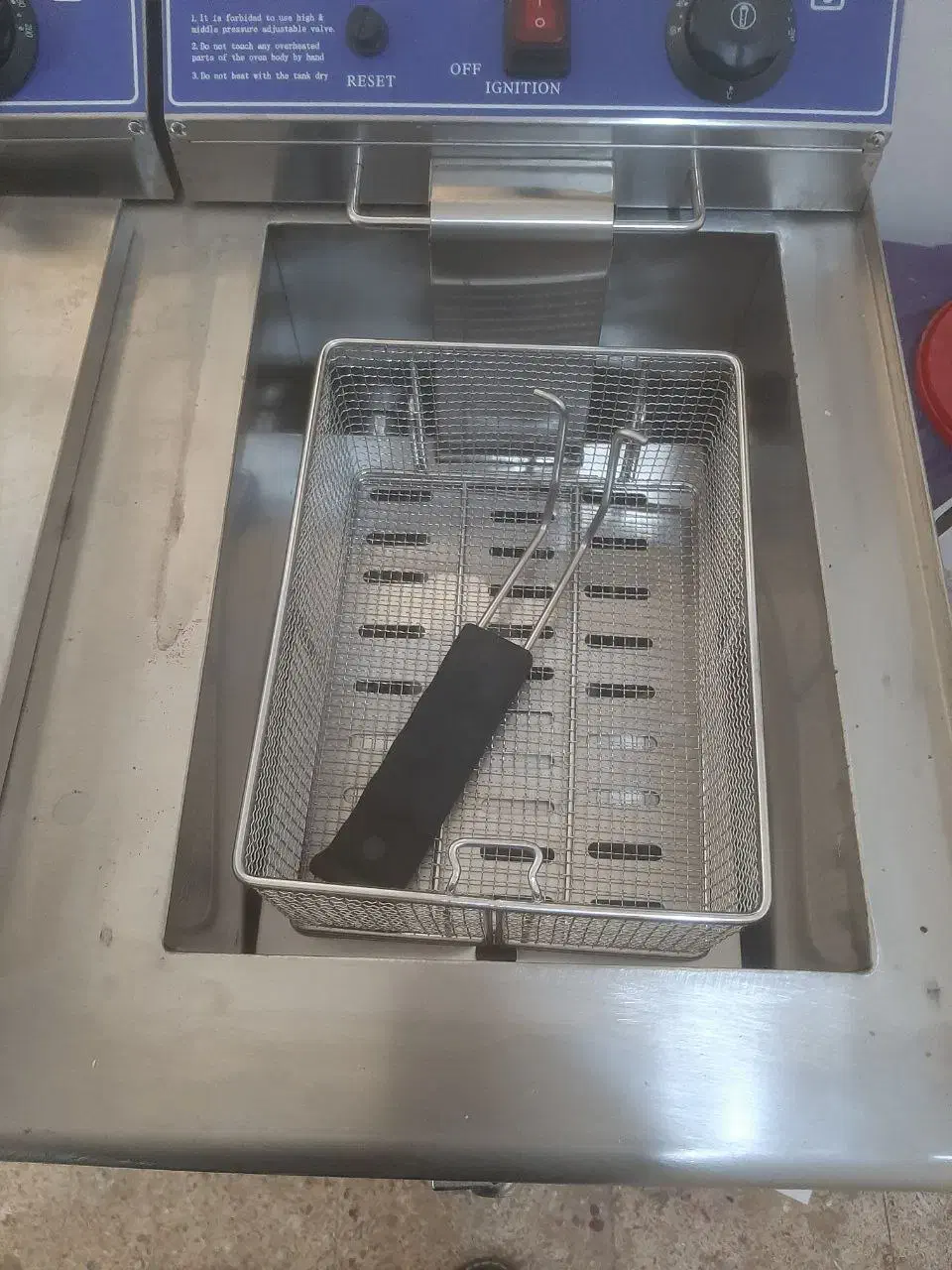 سرخکن صنعتی|اجاق گاز و لوازم برقی پخت‌وپز|بندر ماهشهر, |دیوار