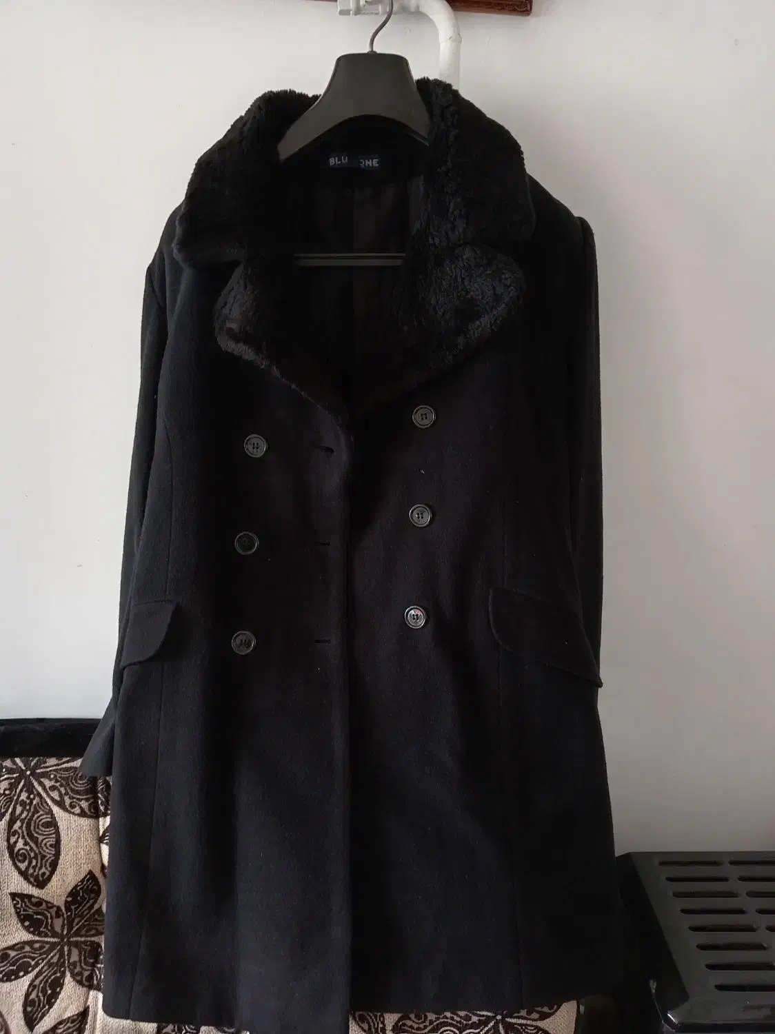 پالتوی مردانه خارجی|لباس|رشت, فلسطین|دیوار