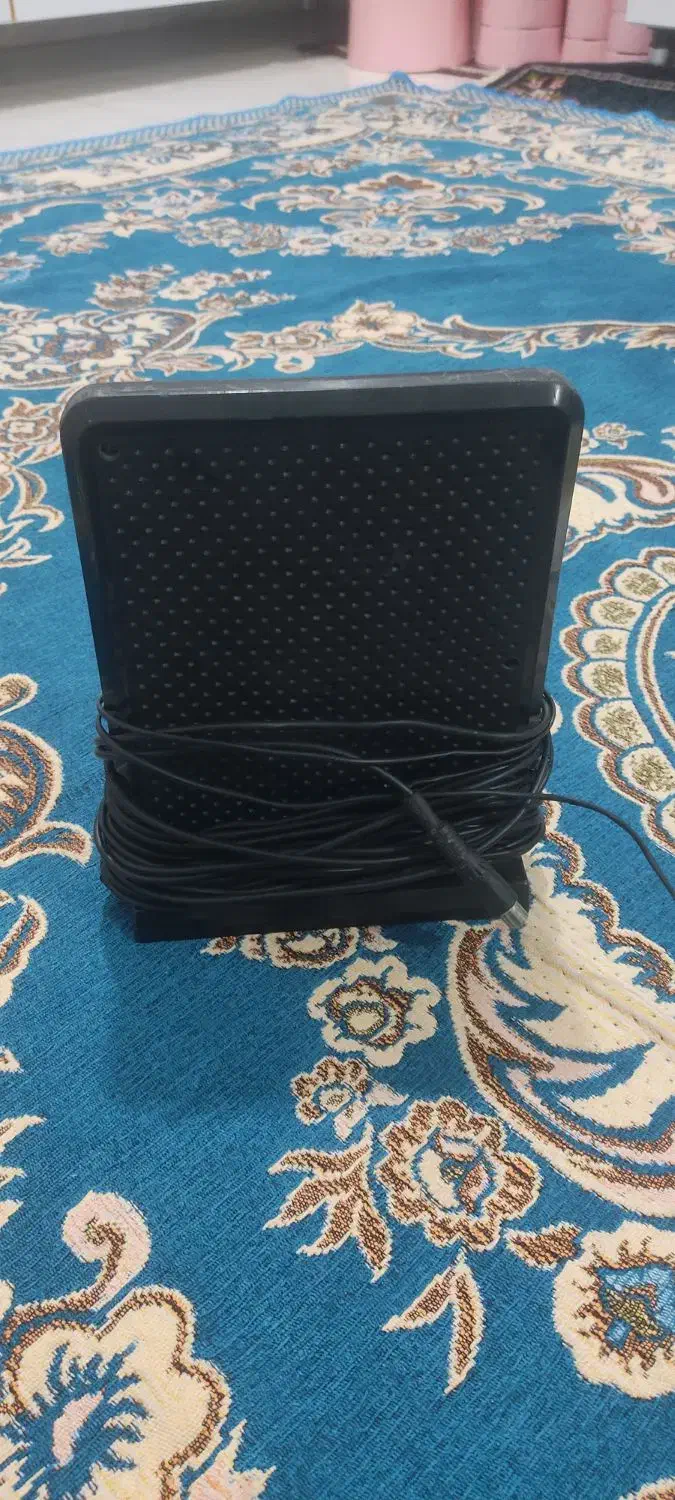 آنتن که نیاز به پشت بام ندارد|صوتی و تصویری|شیروان (لرستان), |دیوار