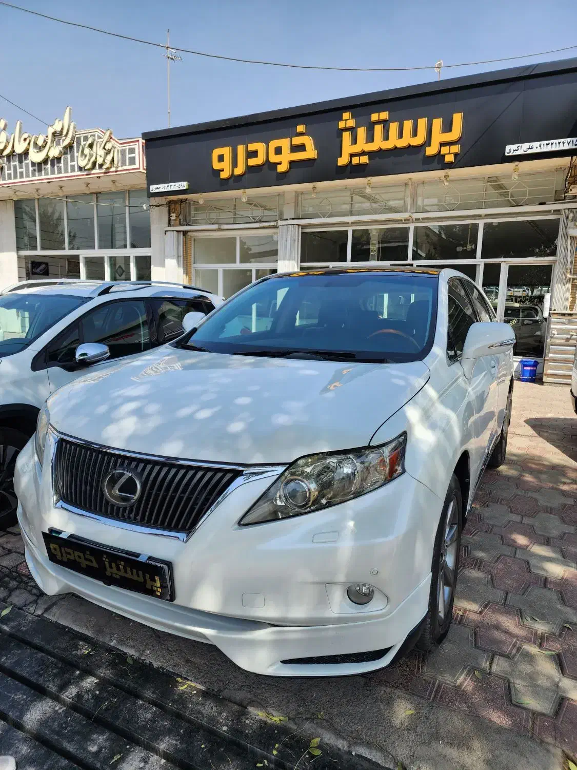 لکسوس rx350مدل ۲۰۱۱|خودرو سواری و وانت|شاهین‌شهر, گزبرخوار|دیوار