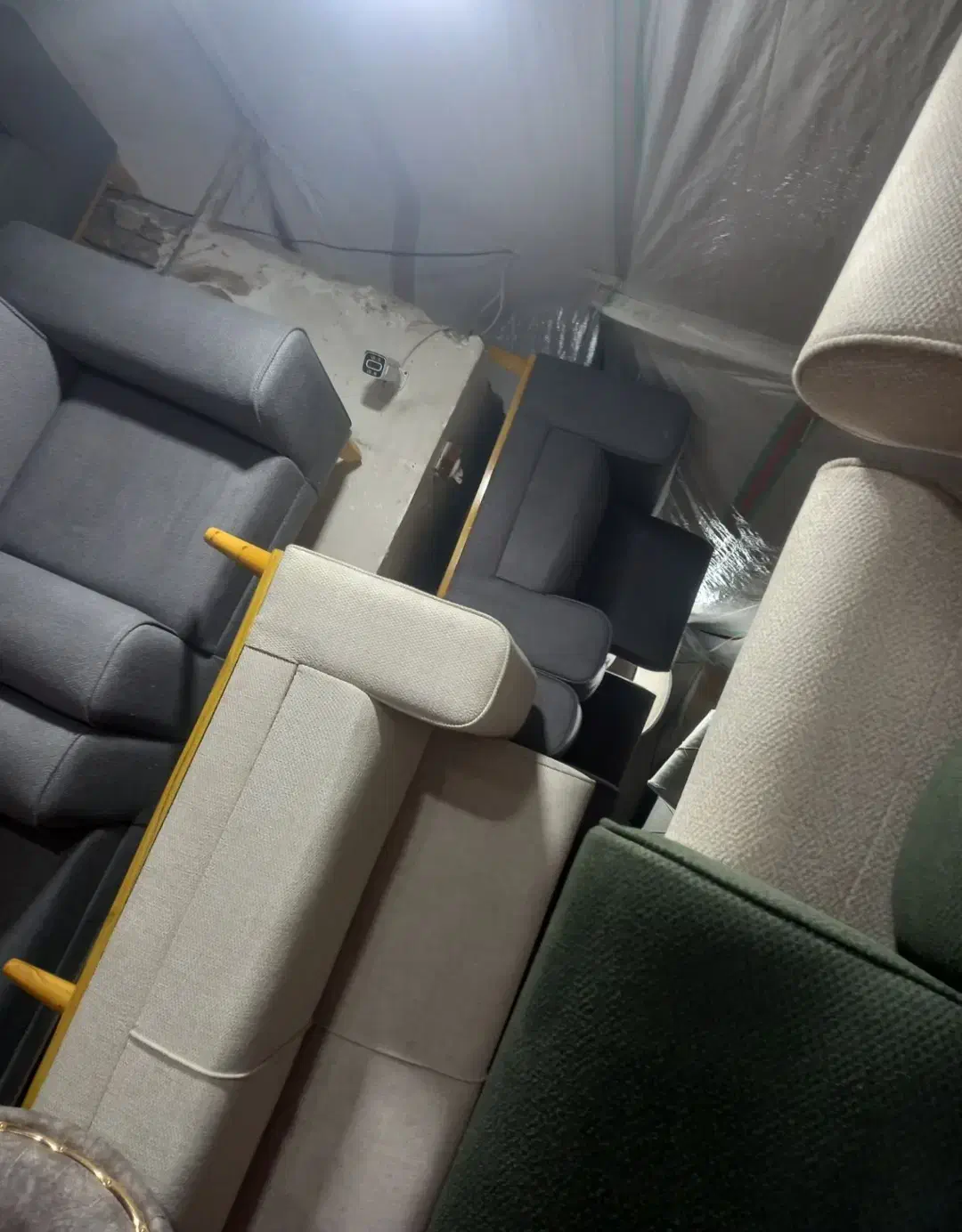 مبل    به راحتی آب خوردن مبل بخرید|مبلمان خانگی و میز عسلی|دهدشت, |دیوار