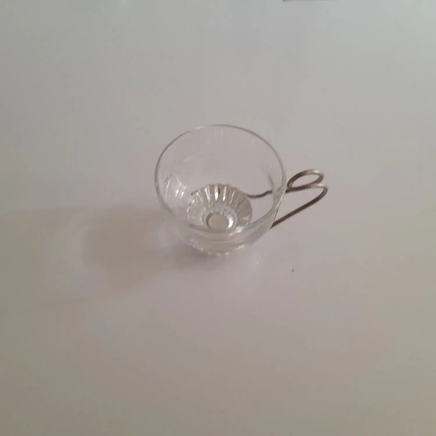 فنجان دسته فلزی قدیمی|ظروف سرو و پذیرایی|تهران, بهداشت|دیوار