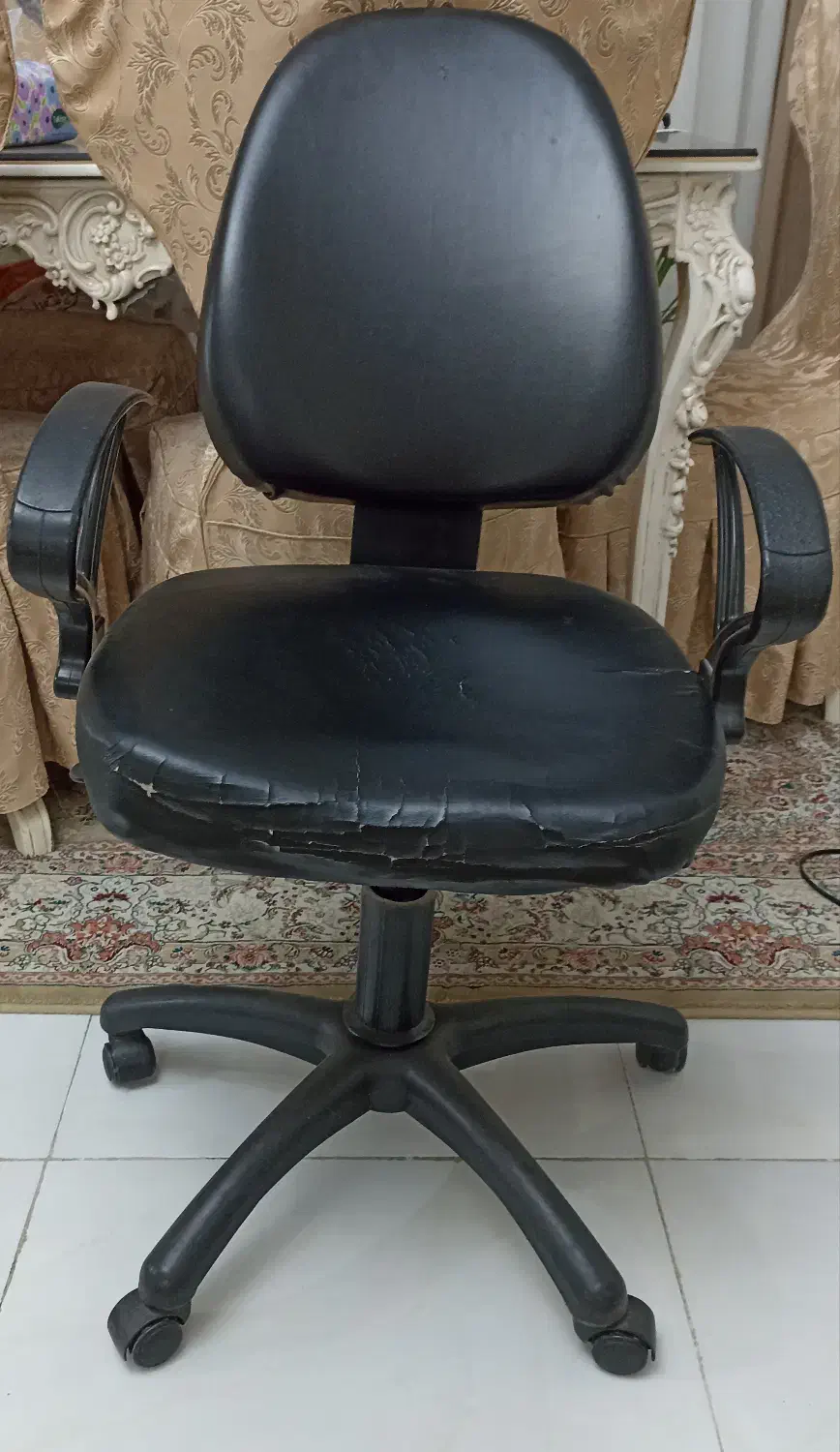 صندلی چرخدار|صندلی و نیمکت|گرمدره, |دیوار