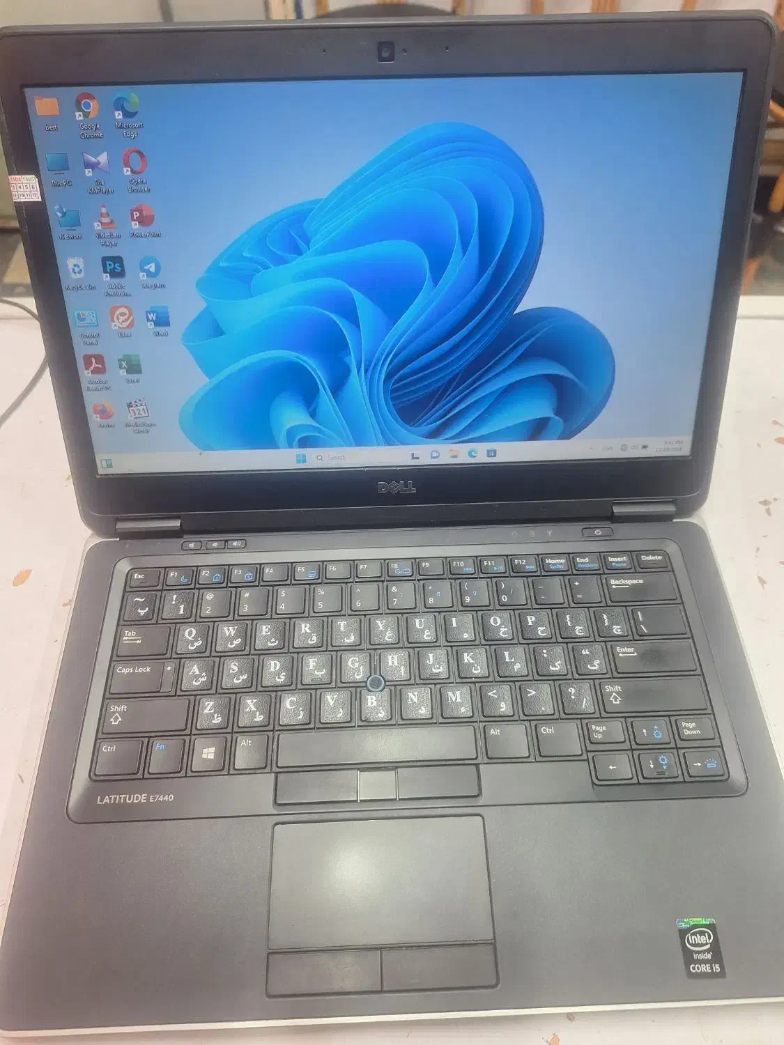 لپ تاپ DELL ۱۴ اینچ|رایانه همراه|مرند, |دیوار