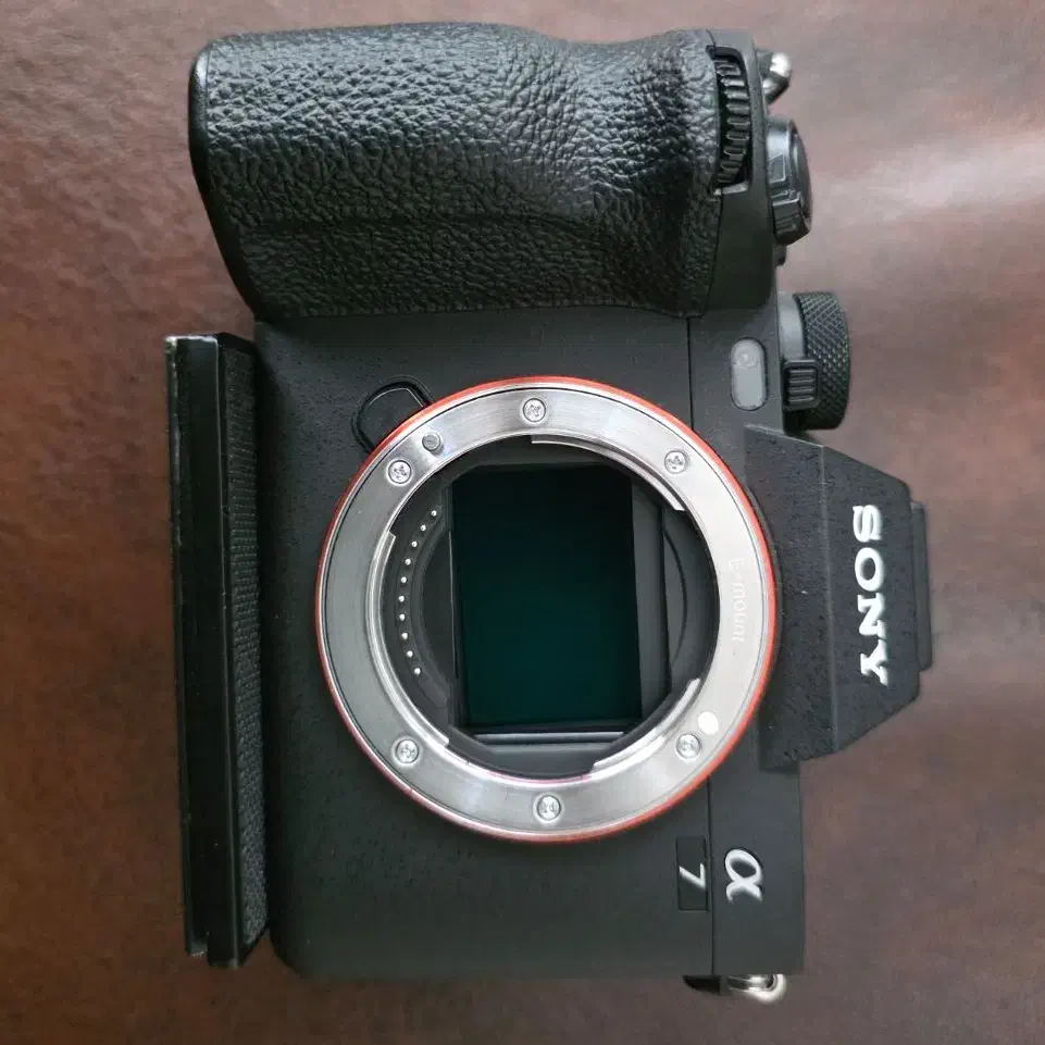 دوربین سونی  آلفا IV. 7  با لنز سیگما ۷۰-۲۴|دوربین عکاسی و فیلم‌برداری|تبریز, |دیوار