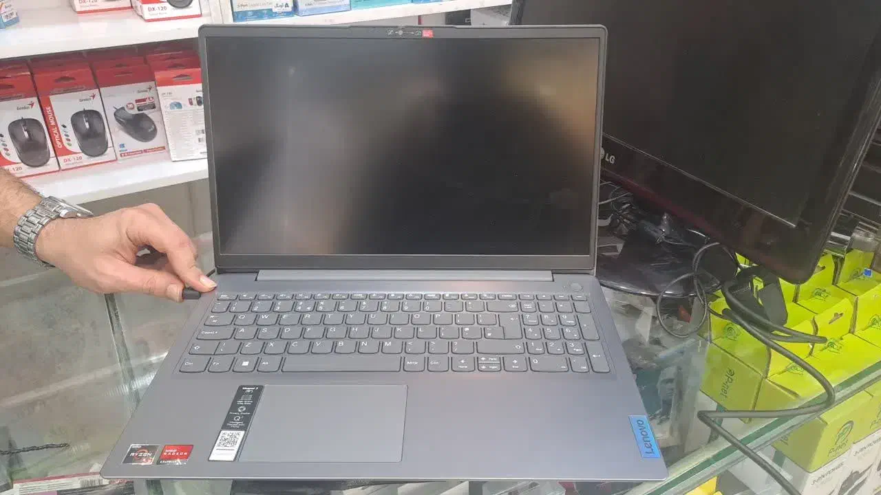 لپ تاپ لنوو نسل جدید|رایانه همراه|کاشان, فاز ۲ ناجی آباد|دیوار