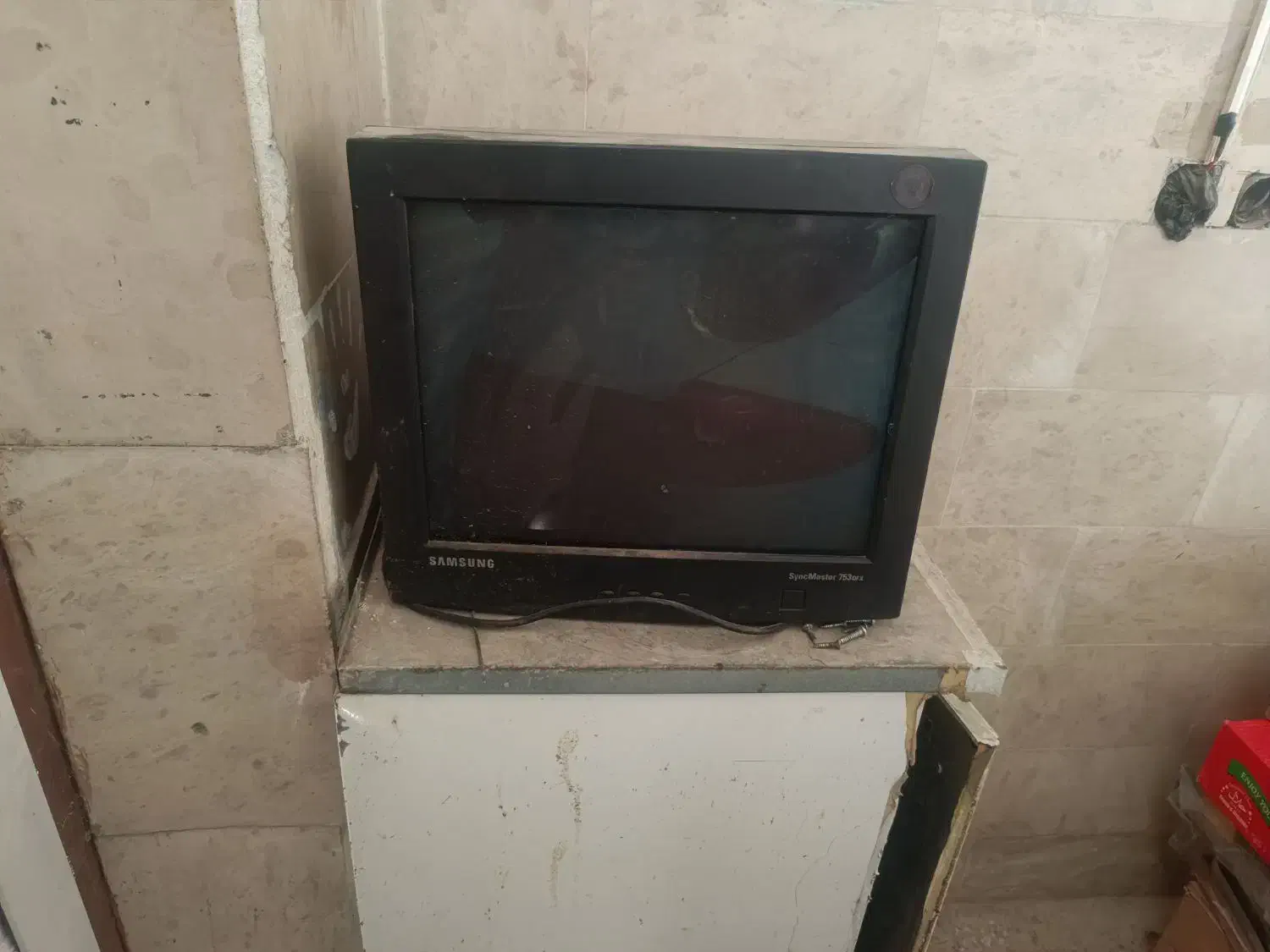 مانتیور سالم|قطعات و لوازم جانبی رایانه|دورود, |دیوار