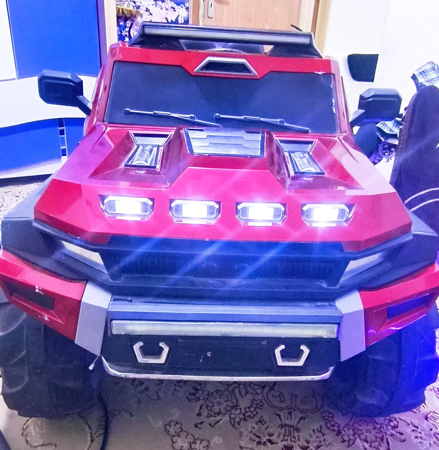 ماشین شارژی|اسباب‌‌بازی|مشهد, کارمندان دوم|دیوار