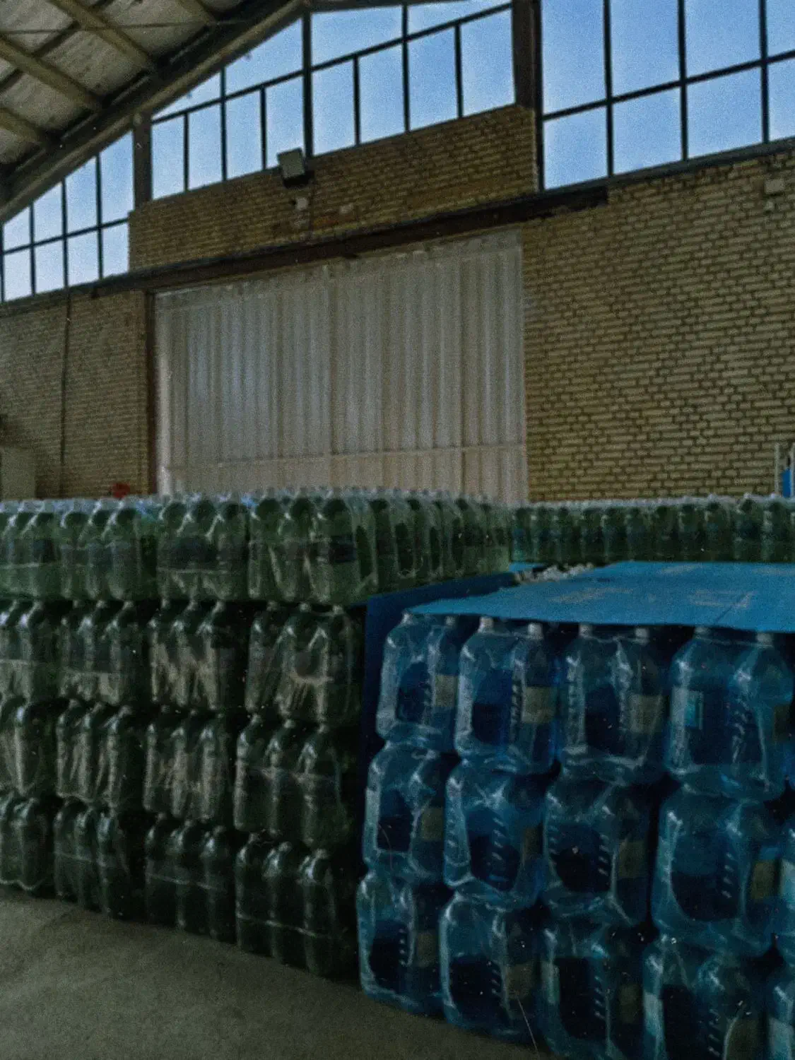 آب رادیاتور و شیشه‌شور چهار فصل|قطعات یدکی و لوازم جانبی|اردبیل, |دیوار