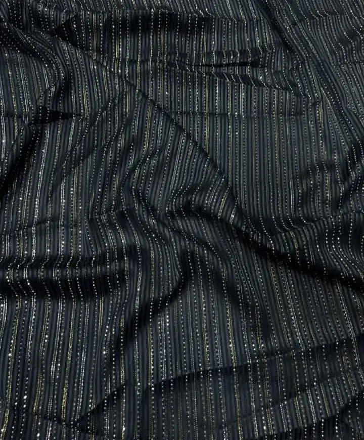 پارچه زره مثقال ونازنان وحریرهای سنگدار|لباس|مهاباد (آذربایجان غربی), |دیوار