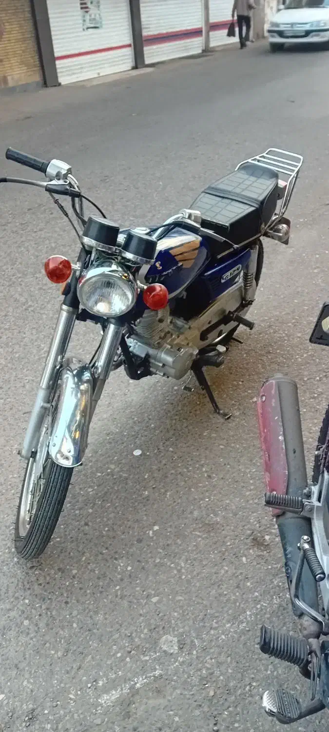 هندا۱۲۵کاربرات مدل ۹۴|موتورسیکلت|رشت, پاره بیجار|دیوار