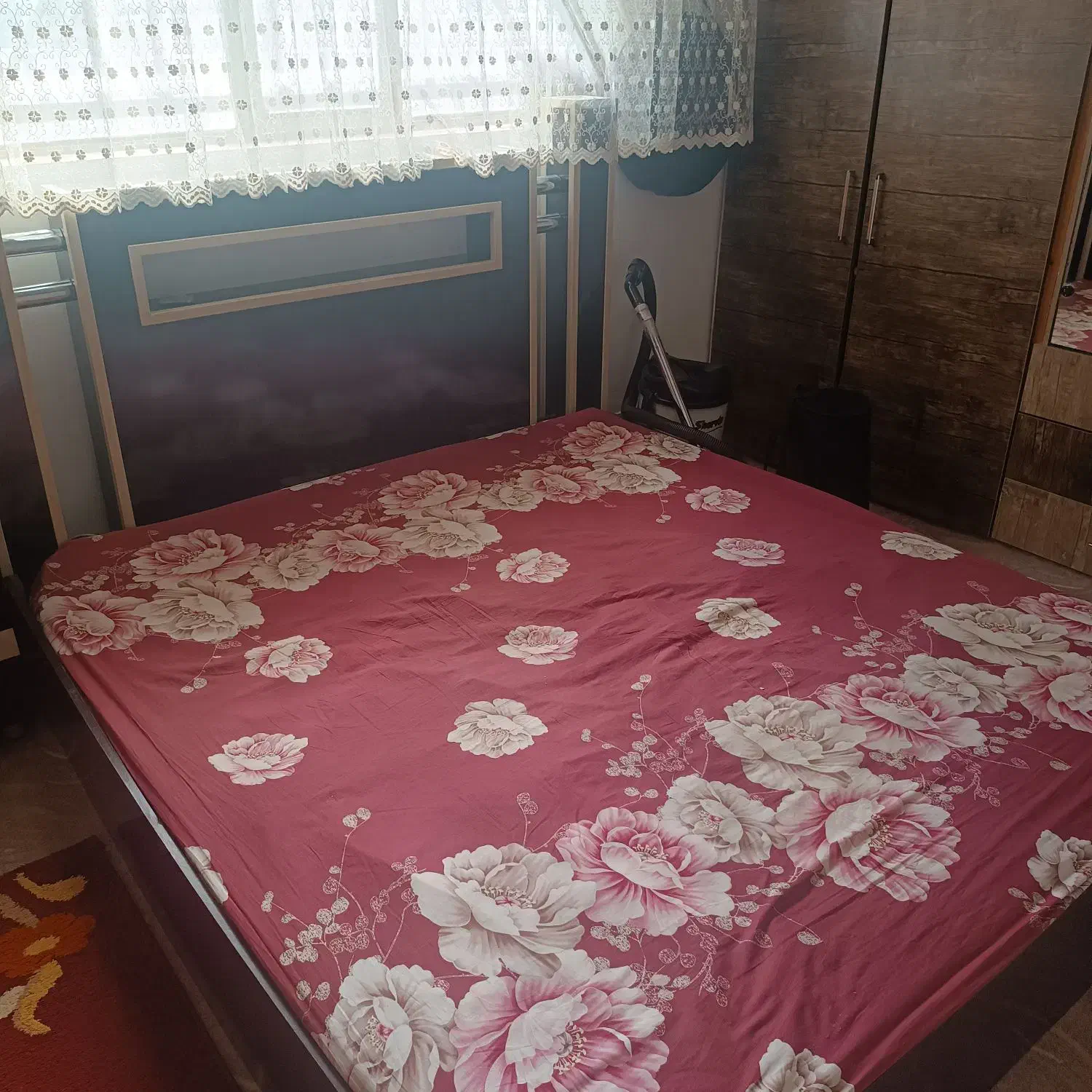 تخت خواب دو نفره|تخت و سرویس خواب|چناران, |دیوار