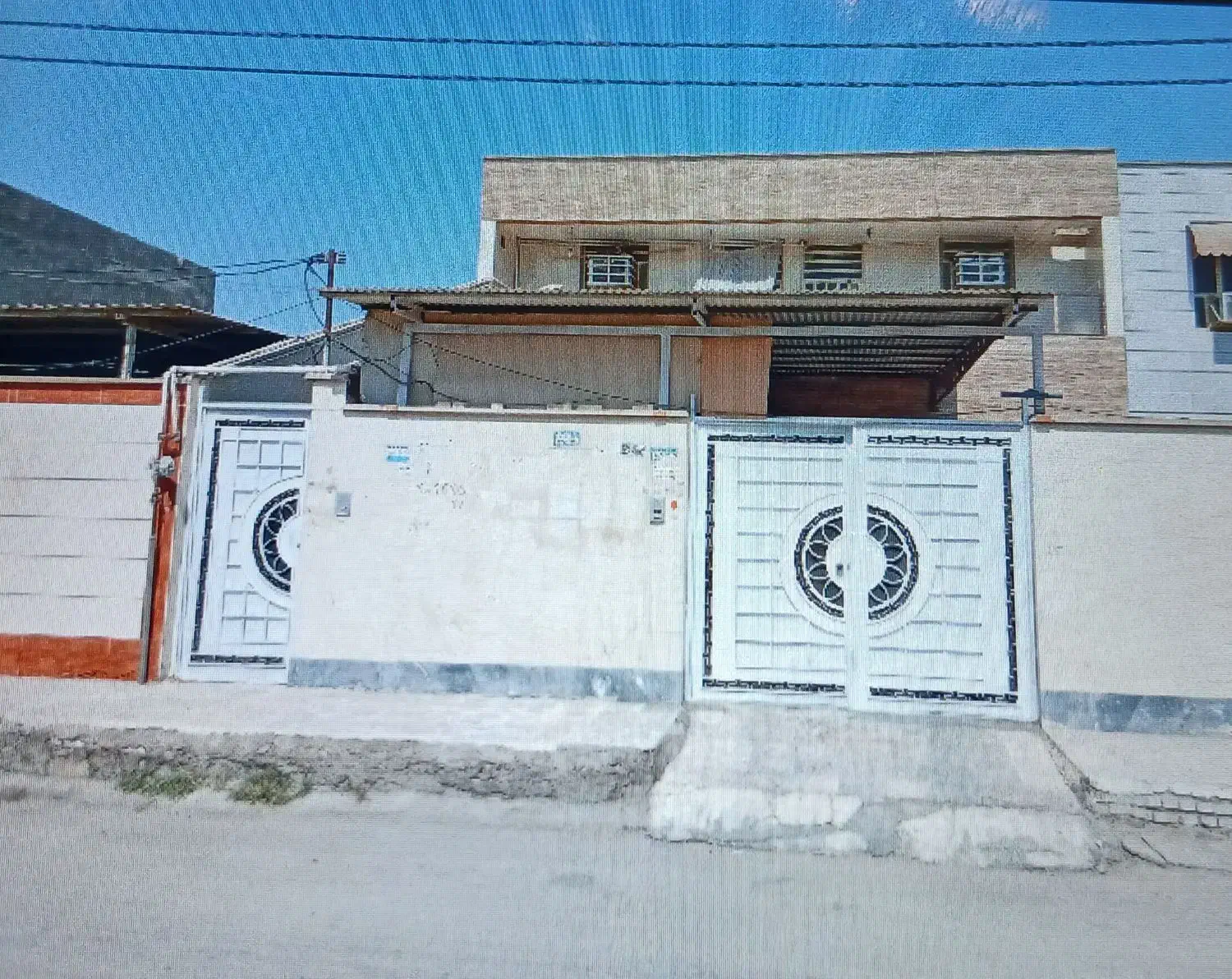 سه واحدی در بهارستان کارشناسان آب و برق خ نارنج ۳|فروش خانه و ویلا|اهواز, معین زاده|دیوار