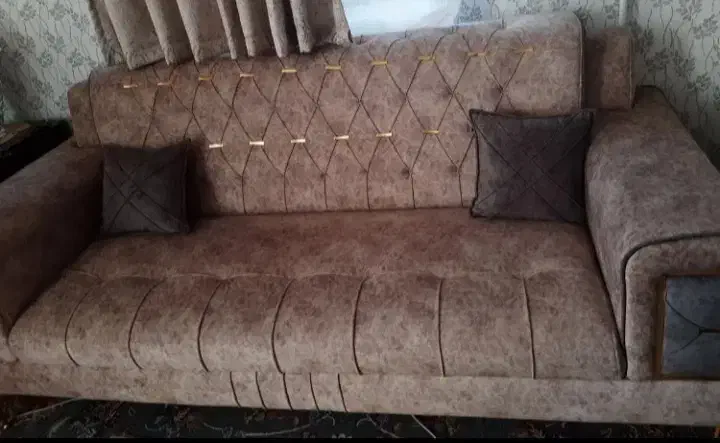 مبل ۷ نفره پایه استیل|مبلمان خانگی و میز عسلی|ورامین, ورامین|دیوار