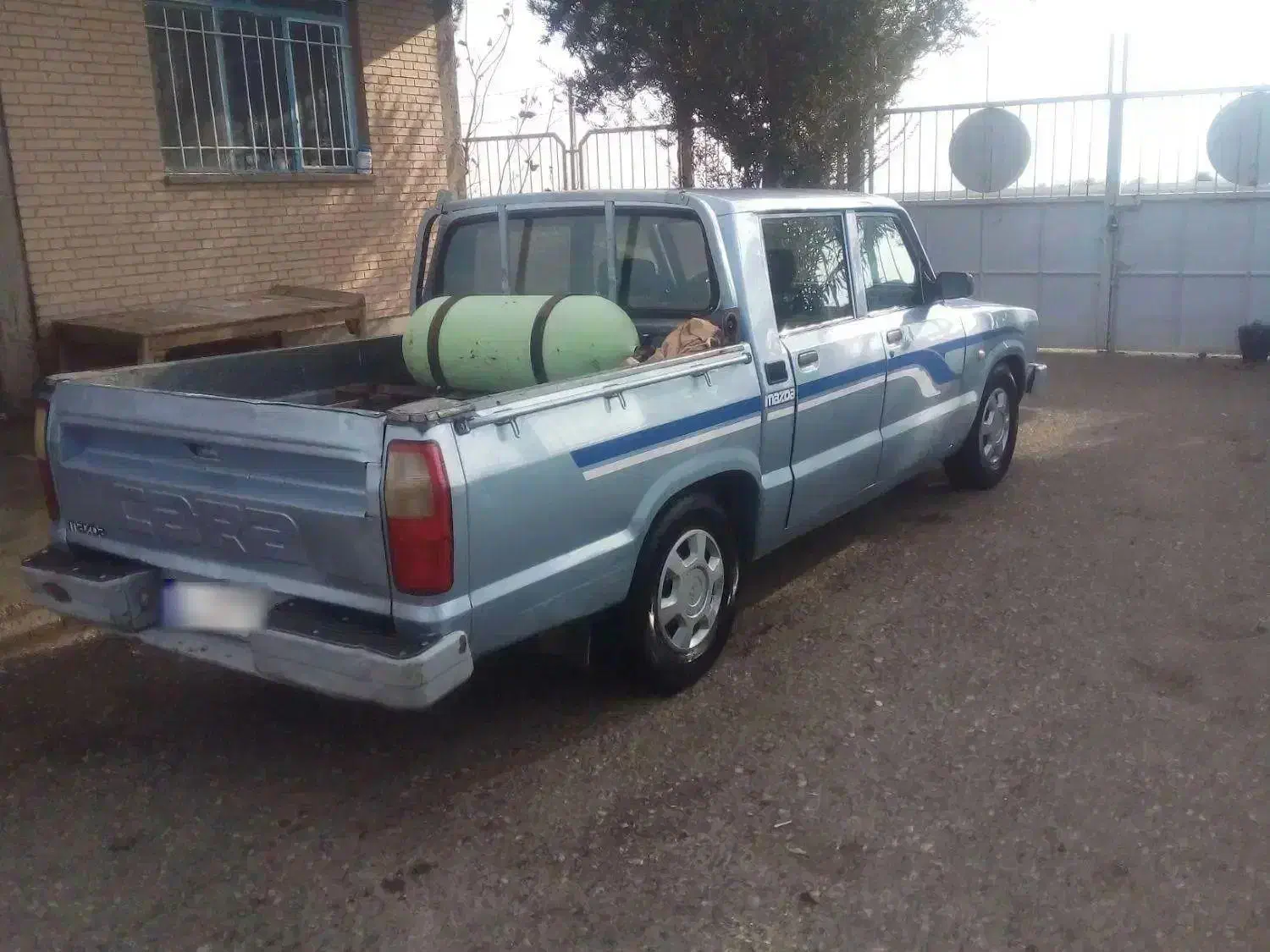 وانت کارا ۱۷۰۰ مدل ۹۵|خودرو سواری و وانت|سبزوار, شرق کال شمالی|دیوار