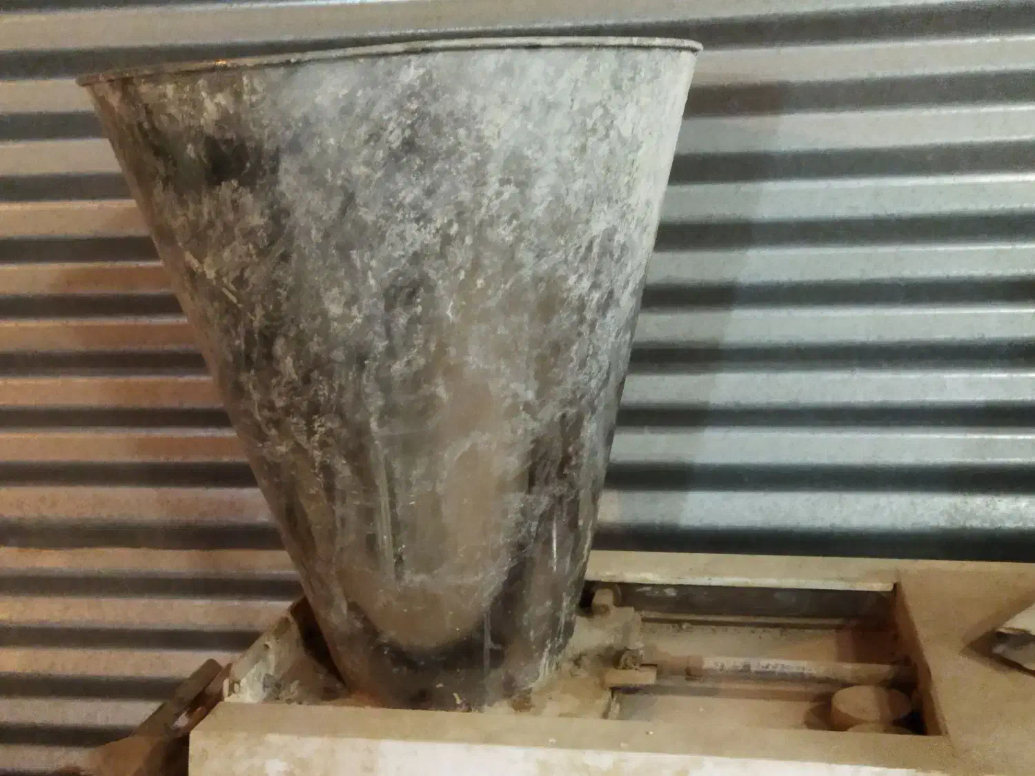 دستگاه چانه گیر نانوایی|ماشینآلات صنعتی|زارچ, |دیوار