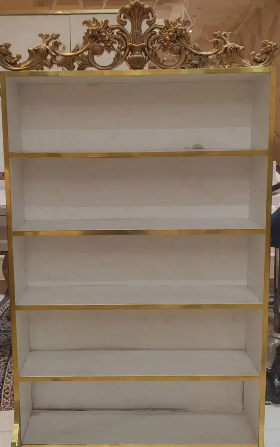 استند لاک ناخن|کتابخانه، شلف، قفسههای دیواری|پرند, فاز ۴|دیوار