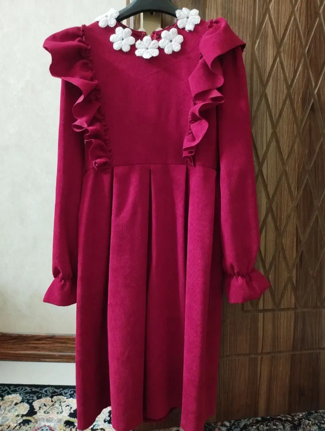 لباس یلدا|لباس|اصفهان, گورتان|دیوار