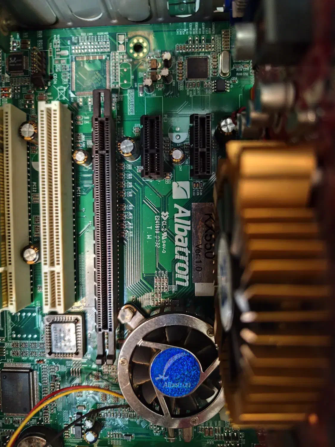 کامپیوتر ddr2 گرافیک یک گیگ رام 4|رایانه رومیزی|تهران, کیانشهر|دیوار