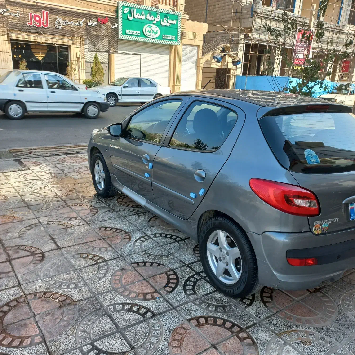 ۲۰۷ مدل ۹۶ اتوماتیک|خودرو سواری و وانت|تهران, حکیمیه|دیوار