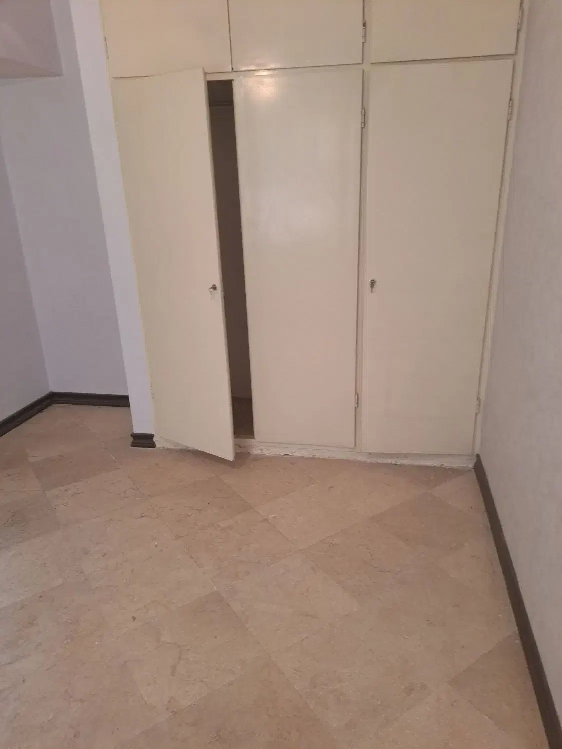 جنت آباد مرکزی بلواربعثت ۶۸ متر