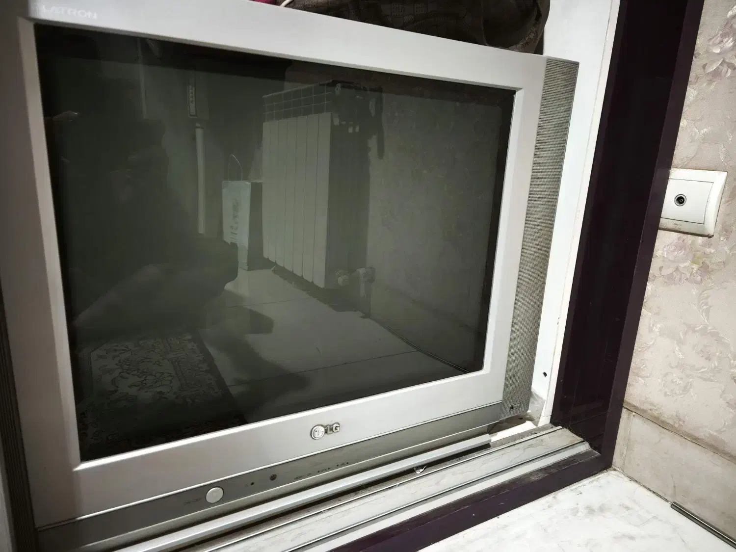 تلویزیون ال جی 24 اینچ|تلویزیون و پروژکتور|تهران, عباسی|دیوار