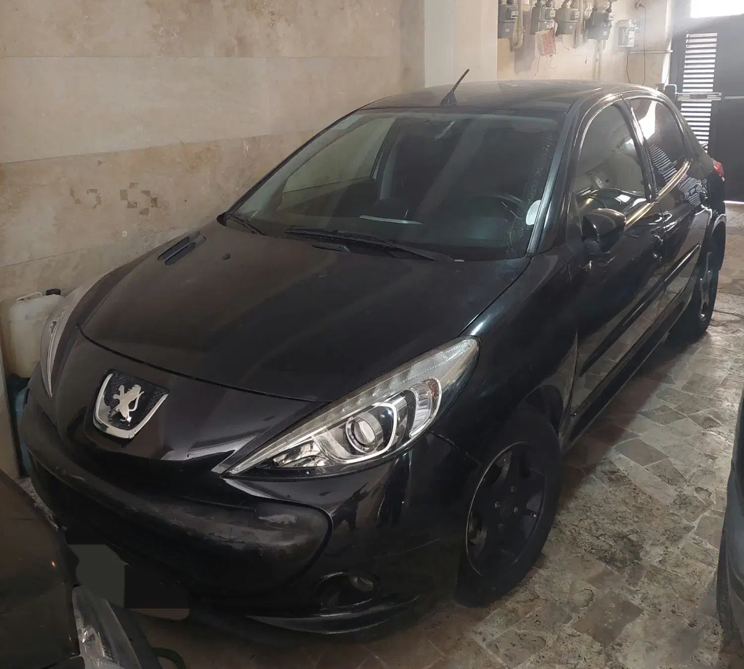 پژو ۲۰۷ مشکی|خودرو سواری و وانت|تهران, بنی‌هاشم|دیوار