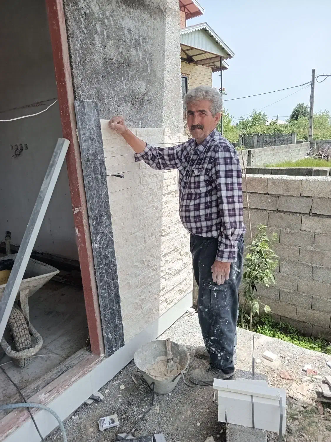 بنا هستم انجام کارای بنایی میدم|خدمات پیشه و مهارت|تالش, تالش|دیوار