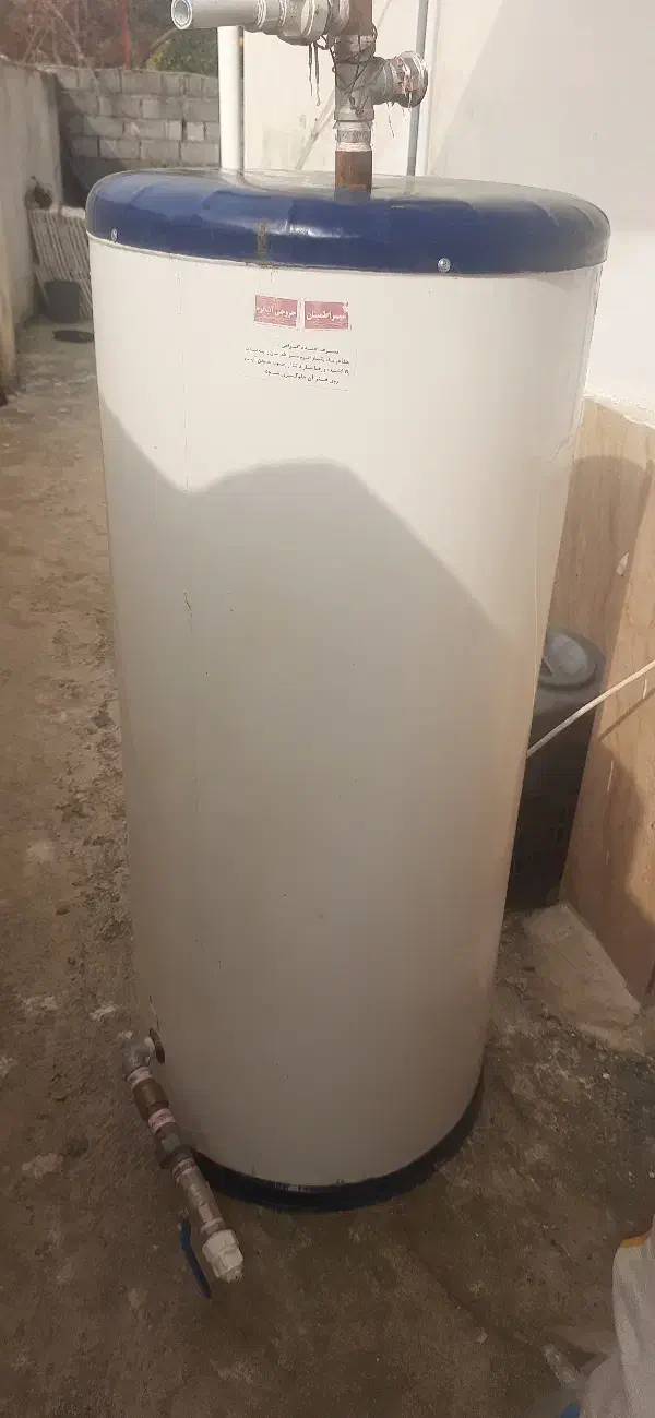 آبگرمکن برقی ۱۸۰ لیتری|آبگرمکن، پکیج، شوفاژ|چالوس, |دیوار